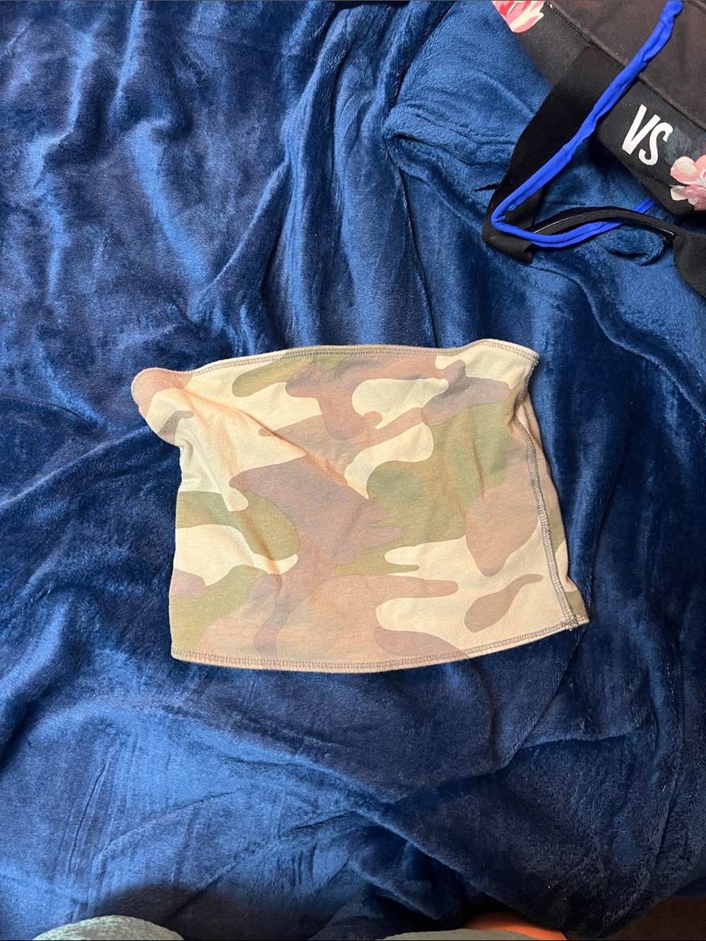 Hollister Camouflage Strapless Crop Top in Green, Tan & Brown